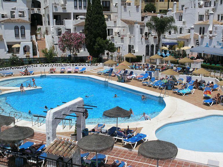 Costa Del Sol Apartment Benalmádena Oda fotoğraf